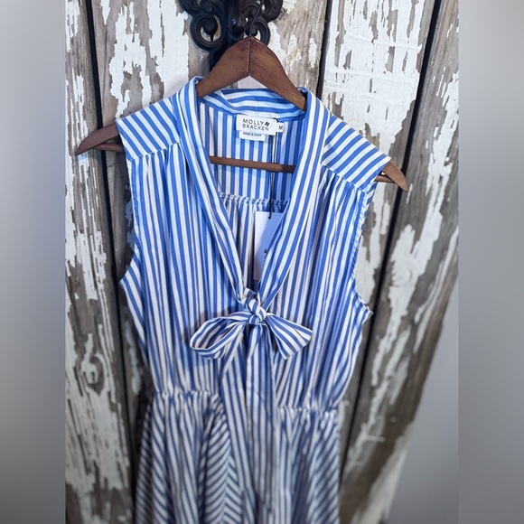 Molly Bracken Lydia Mini Dress Blue Whitee Stripe with Tie/ Bow Size Medium NWT - Picture 6 of 11